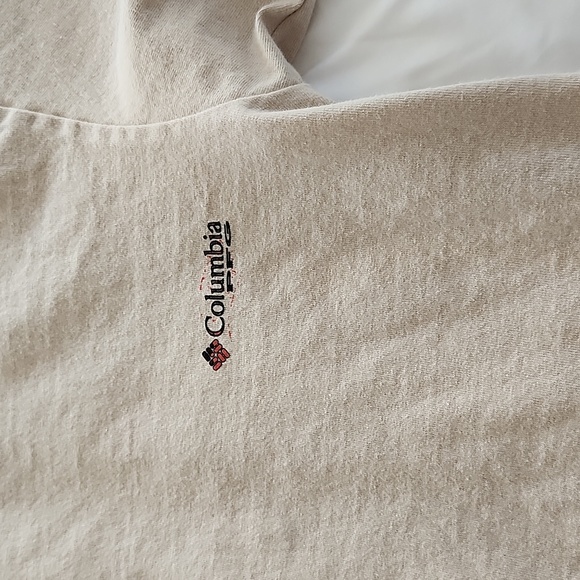 Columbia small tshirt trout - Picture 4 of 4